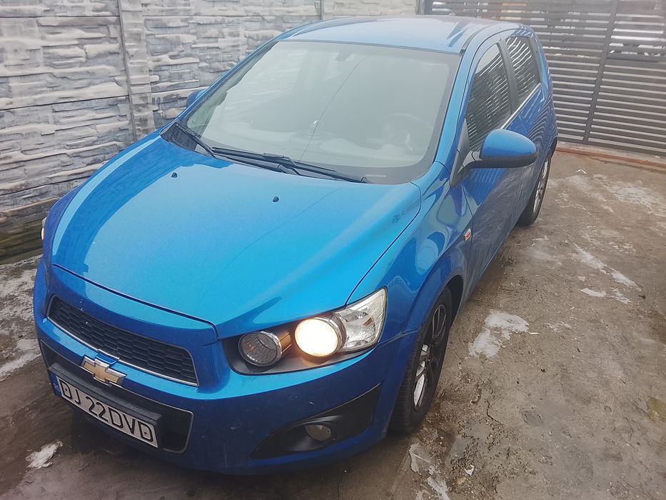 Vând Chevrolet Aveo 2011
