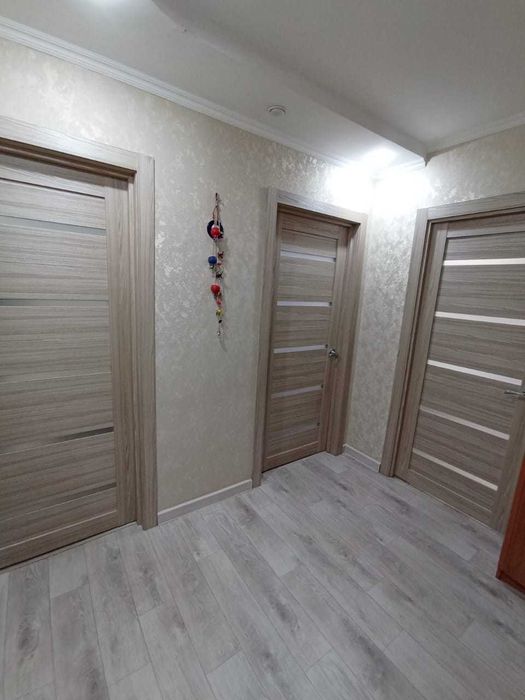 Продам 3 комн. квартиру в Уральске