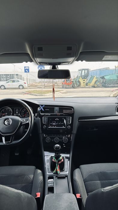 Volkswagen Golf 7 2013, 1.6 tdi, 111.000 km REALI