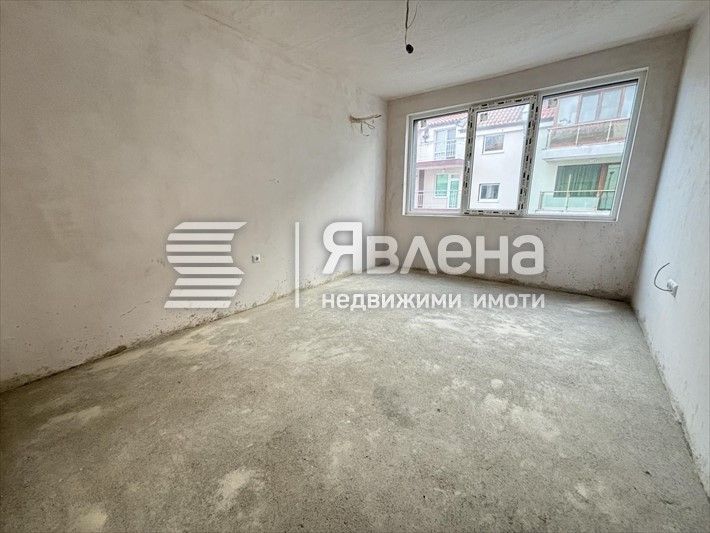 Продава се Двустаен апартамент в Несебър - 70 кв.м за 1258 €/кв.м - Снимка #4