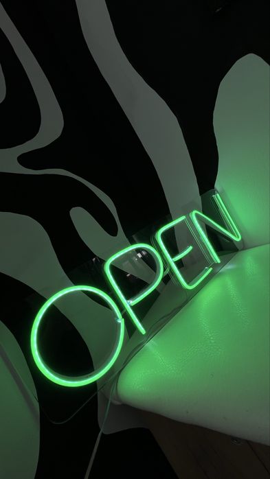 Готовые неоновые вывески