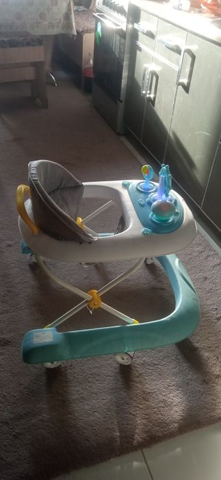 Ходунок новый сотилади