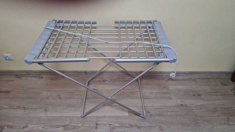 Електрически сушилник за дрехи Homa HCD-1355