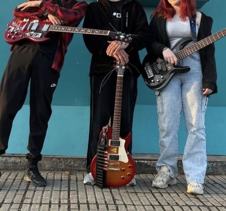 Электрогитара Cort CR100