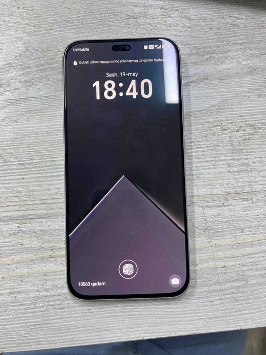 Iphone SE, Honor 400 lite