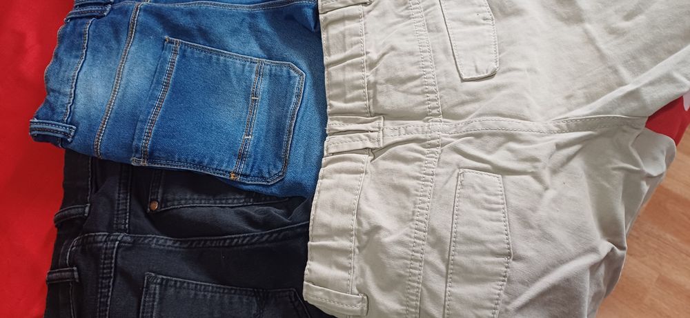 Pantaloni scurți!