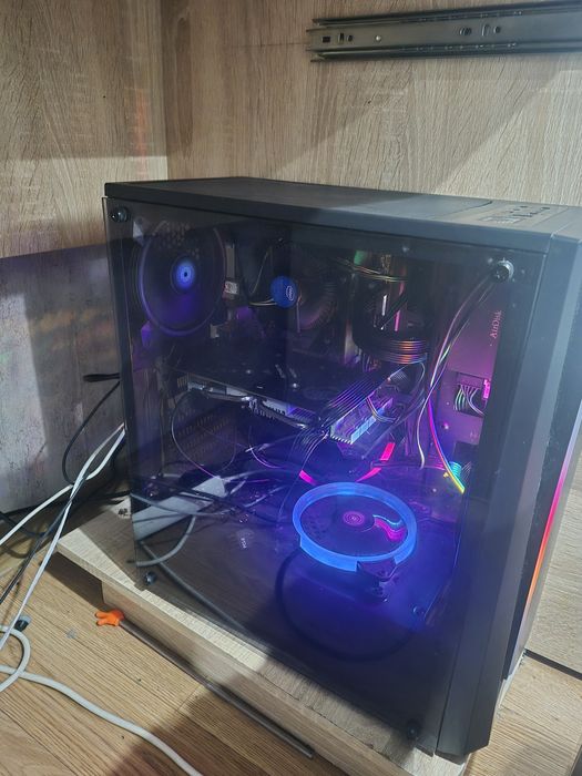 Продам компьютер реальному покупателю торг