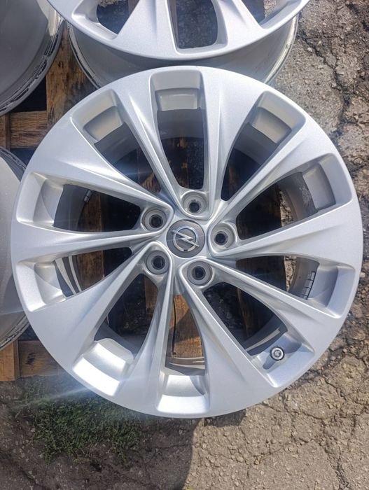 Джанти 17" 5х105 за Opel Astra K / Опел Астра К