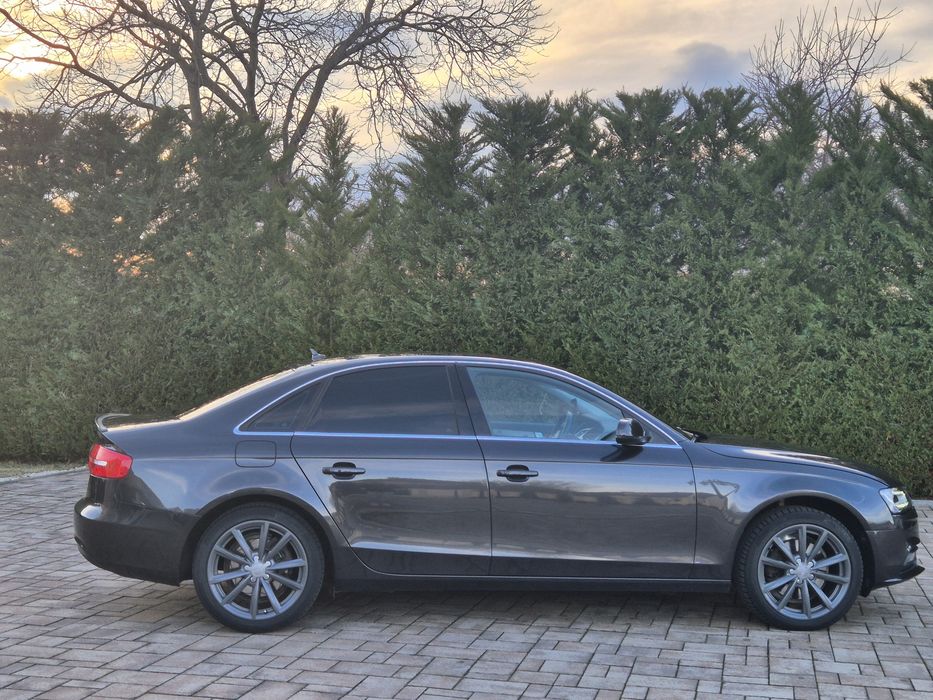 Vand Audi A4 B8 2013 berlina