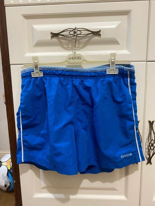 Продам шорты reebok