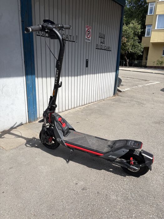 Trotineta Segway ZT 3 Pro