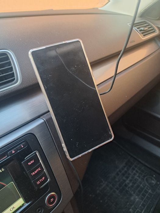 Volkswagen suport telefon magnetic magsafe pentru vw carkit
Ofer predare personala in zon