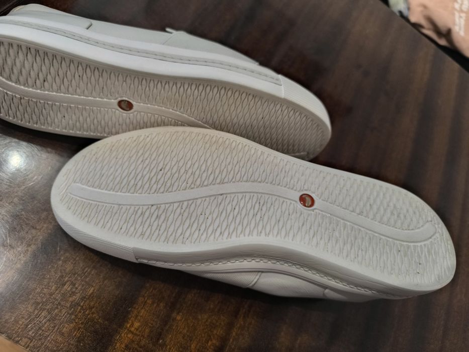 Clarks- Дамски кецове