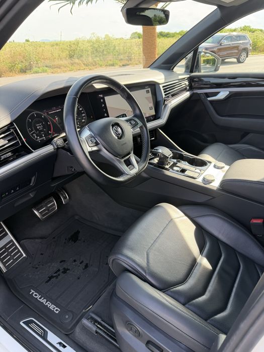VW Touareg R-Line 3.0 V6 TDI 286 к.с. 4Motion