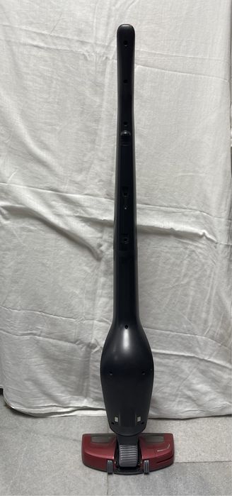 Права прахосмукачка 2 в 1 AEG