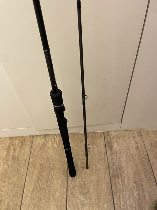 Риболовна въдица Graphiteleader Tiro 812 MH-MR