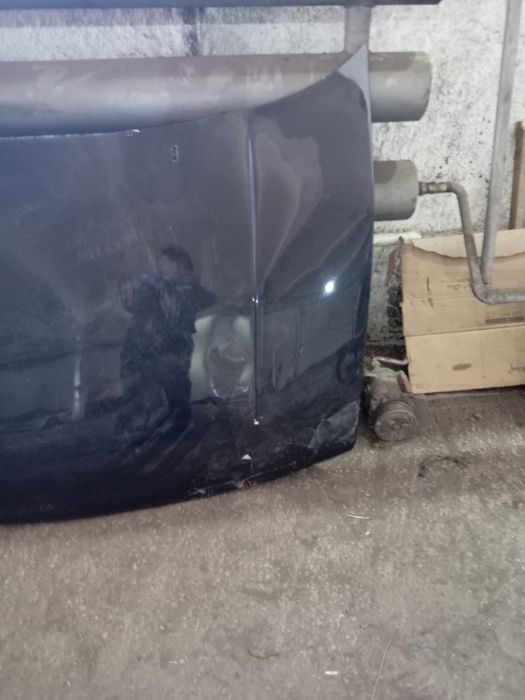 Капот от VW Venta