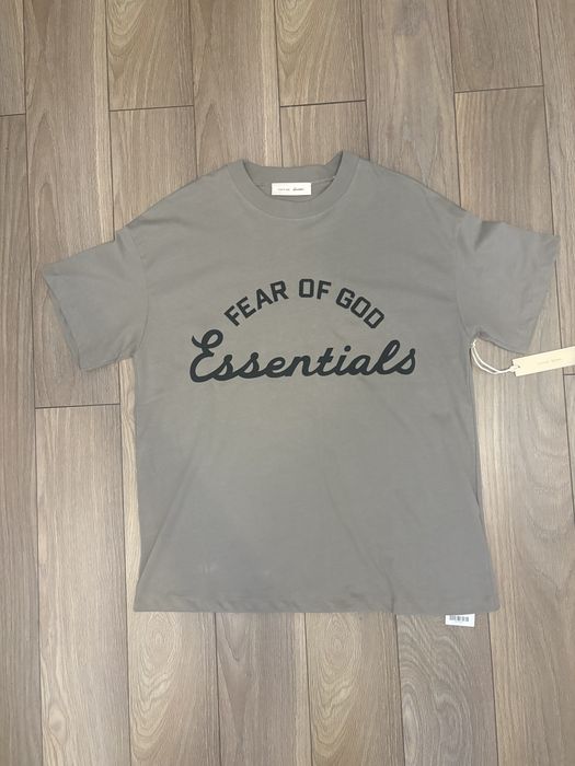 Tricou Essentials