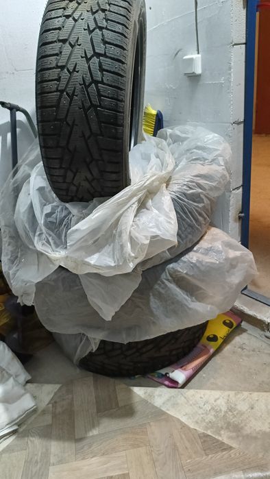 Продам зимнюю резину