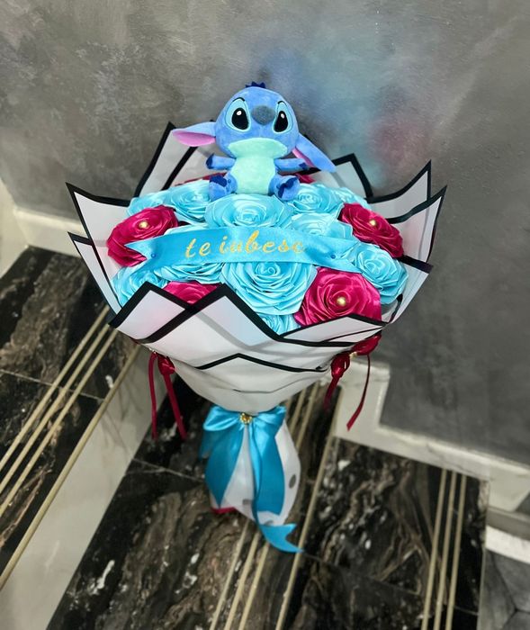 Buchet din satin cu stitch