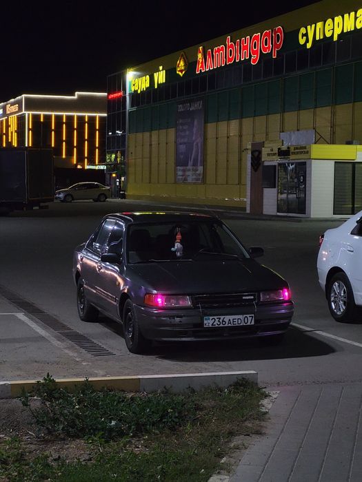 Продам Мазда 323