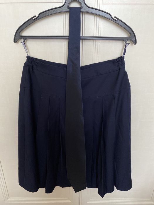 Продам школьную форму в отличном состоянии