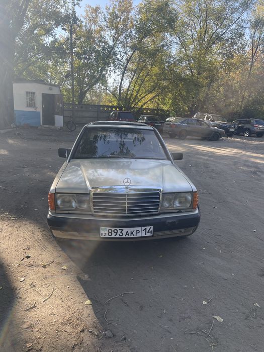Продам мерседес 190