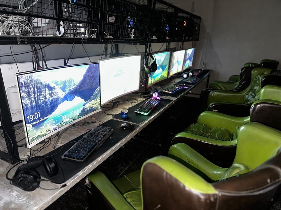 21 компьютеров для игротеки