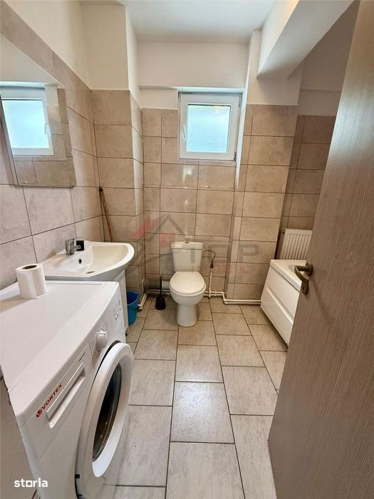 Apartament cu 2 camere decomandat, etajul 1, loc de parcare - Rediu