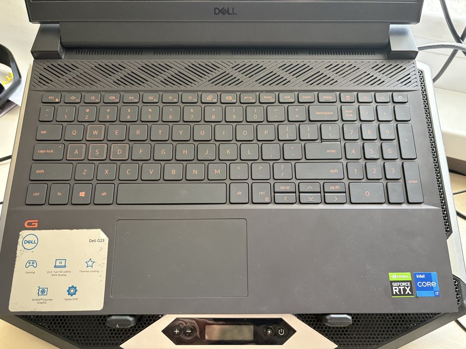 Dell g 15(3050,i7 11800h 32gb ram)