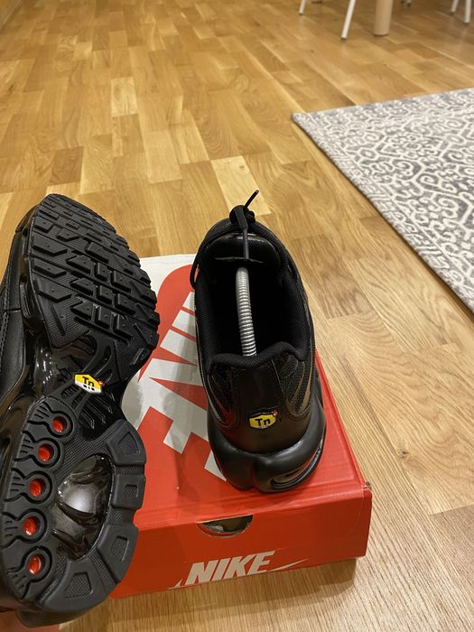 Nike tn tripple black
