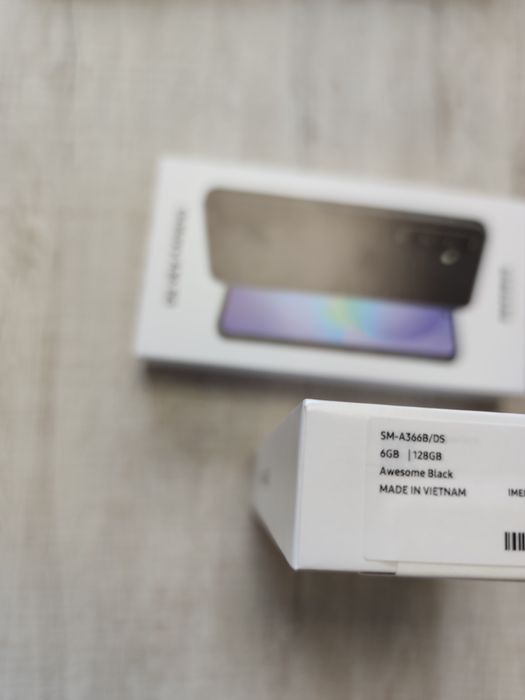 НОВ! Samsung Galaxy A36 5G 128GB 6RAM 2г. Гаранция!