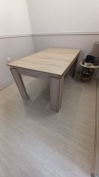 Разтегателна маса – нова, модерен дизайн, 80€