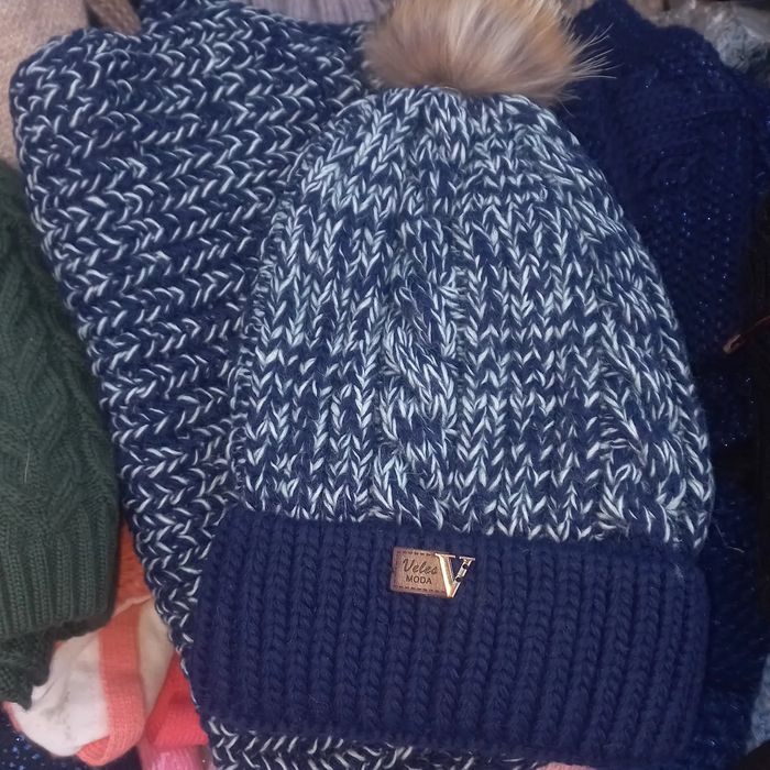 Шапки зимние 2000 тенге!!