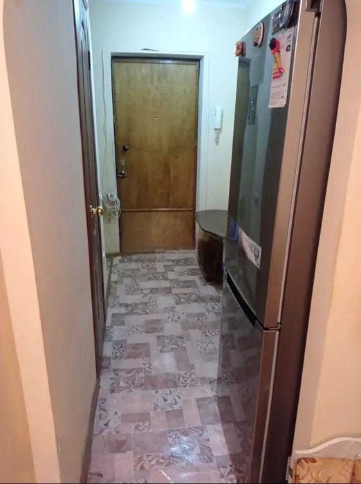 Срочно продам 1 комн. квартиру в Уральске