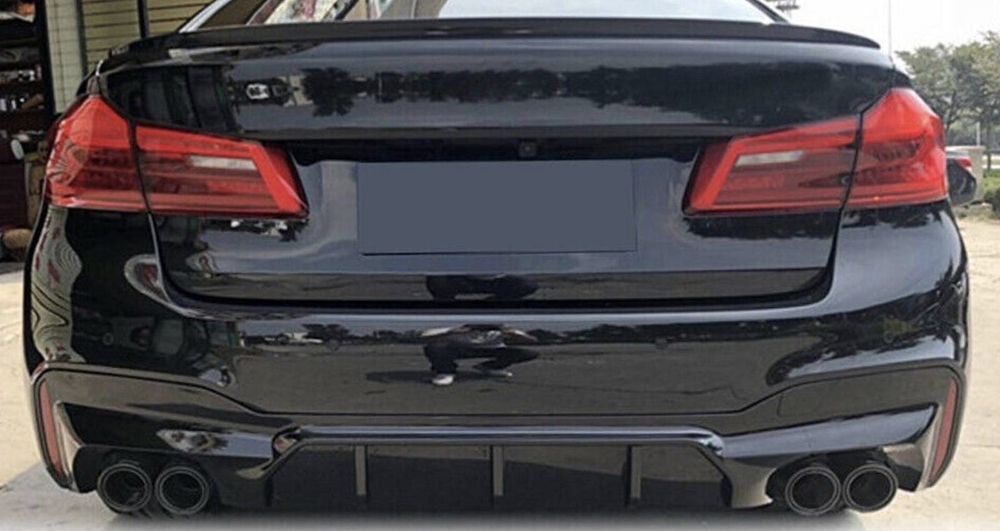 Бмв Г30 Г31 Оребрен Дифузьор / Добавка за задна броня BMW G30 G31