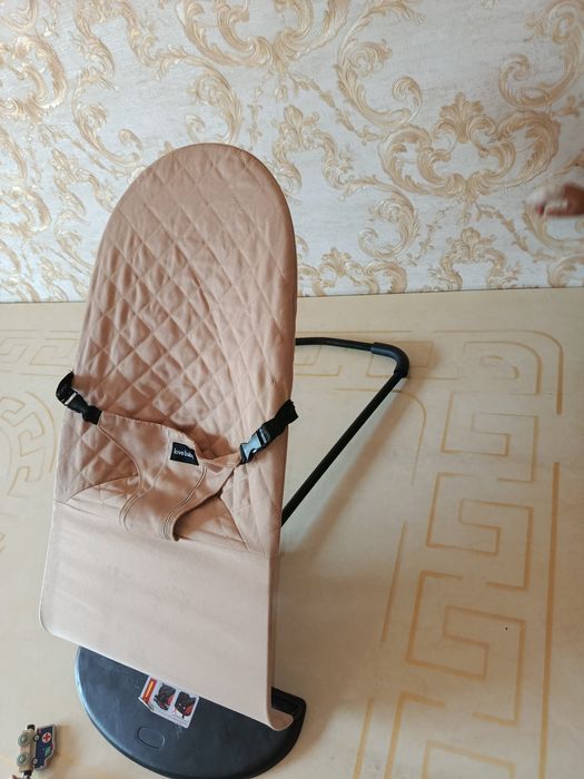 Bolalar belanchagi shezlong xitoyniki ozgina ishlat xolati yahshi