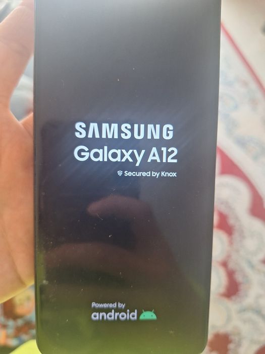Продам телефон Самсунг А12