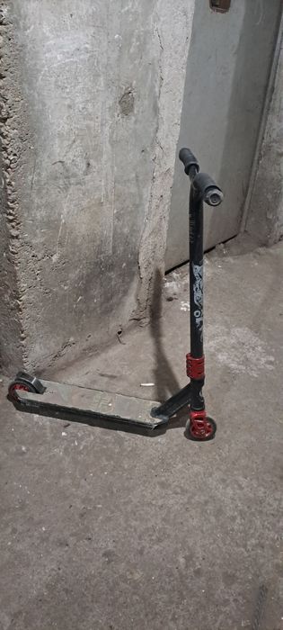 Тротинетка да трикове за деца