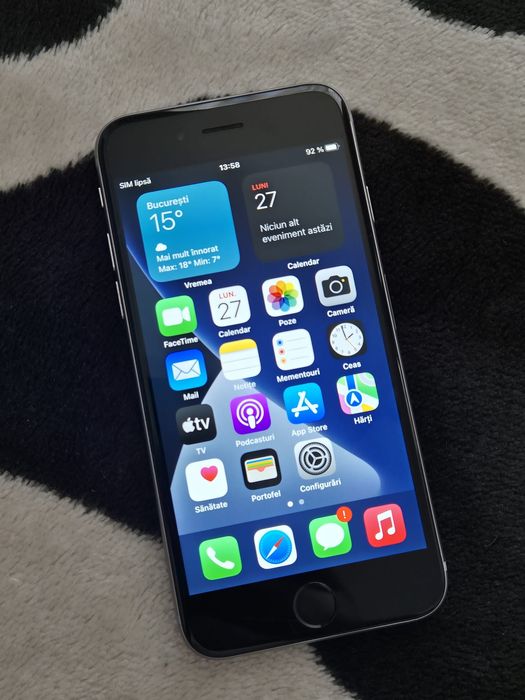 Vand Telefon iPhone 6S Negru.