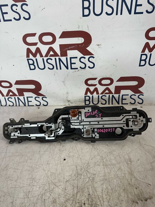 Soclu Stop Stanga Peugeot Boxer cod piesa 20620751