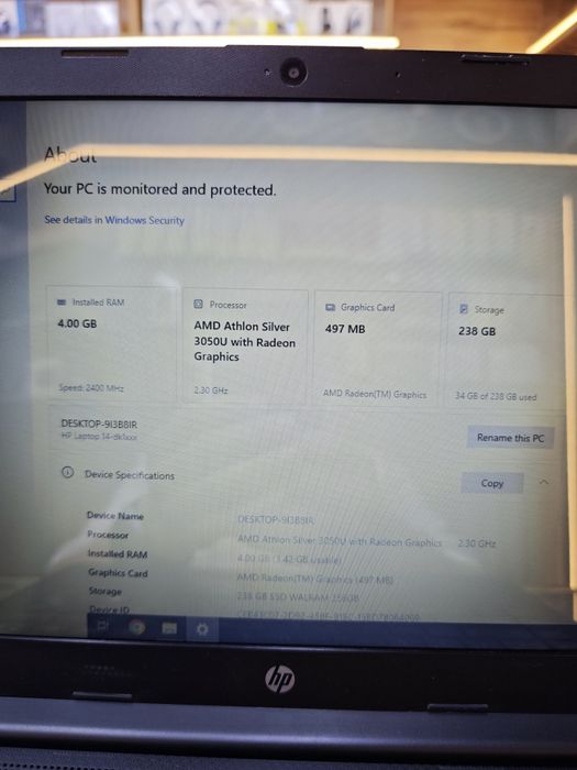 HP AMD 3050u ssd256 /4