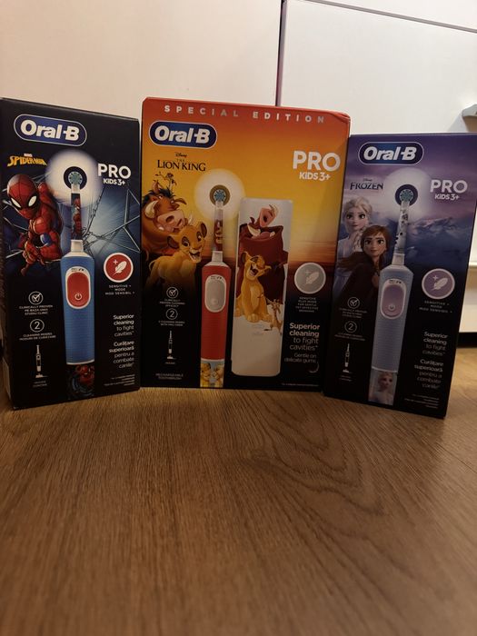 Детска електрическа четка за зъби oral b pro kids frozen нова spider man цар лъв