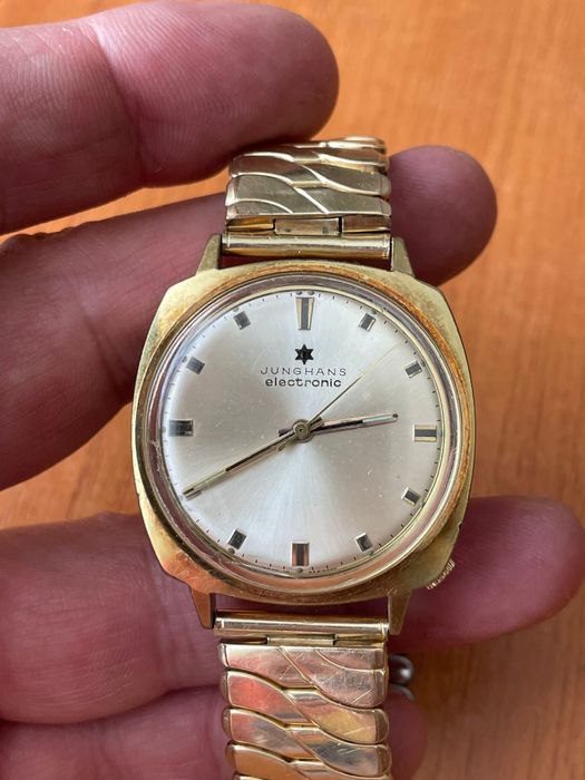 Vând ceas Ceas JUNGHANS Electronic