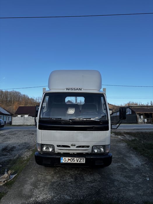 Vand Nissan Cabstar 3.0 D 2002