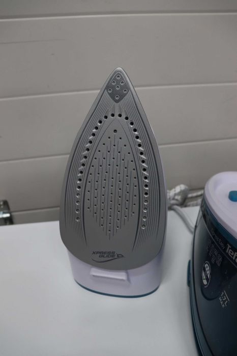 Парогенератор Tefal, Express Easy Steam Station, SV6131, Xpress Glide
