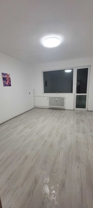 Продава се Многостаен апартамент в Плевен, Идеален център - 106 кв.м за 1406 €/кв.м - Снимка #11