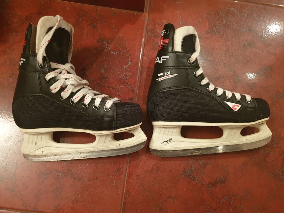 Зимни кънки номер 32