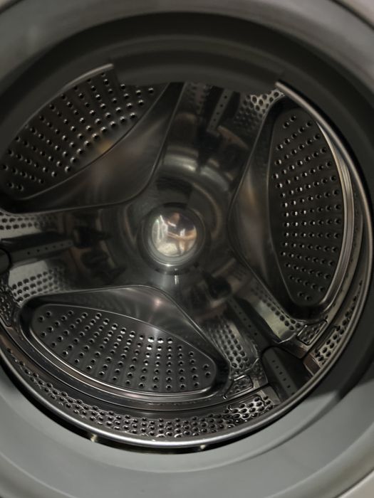 Продаю стиральную машинку