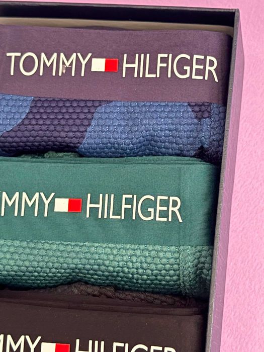 Boxeri Tommy Hilfiger multicolor marimea Xl 20%reducere